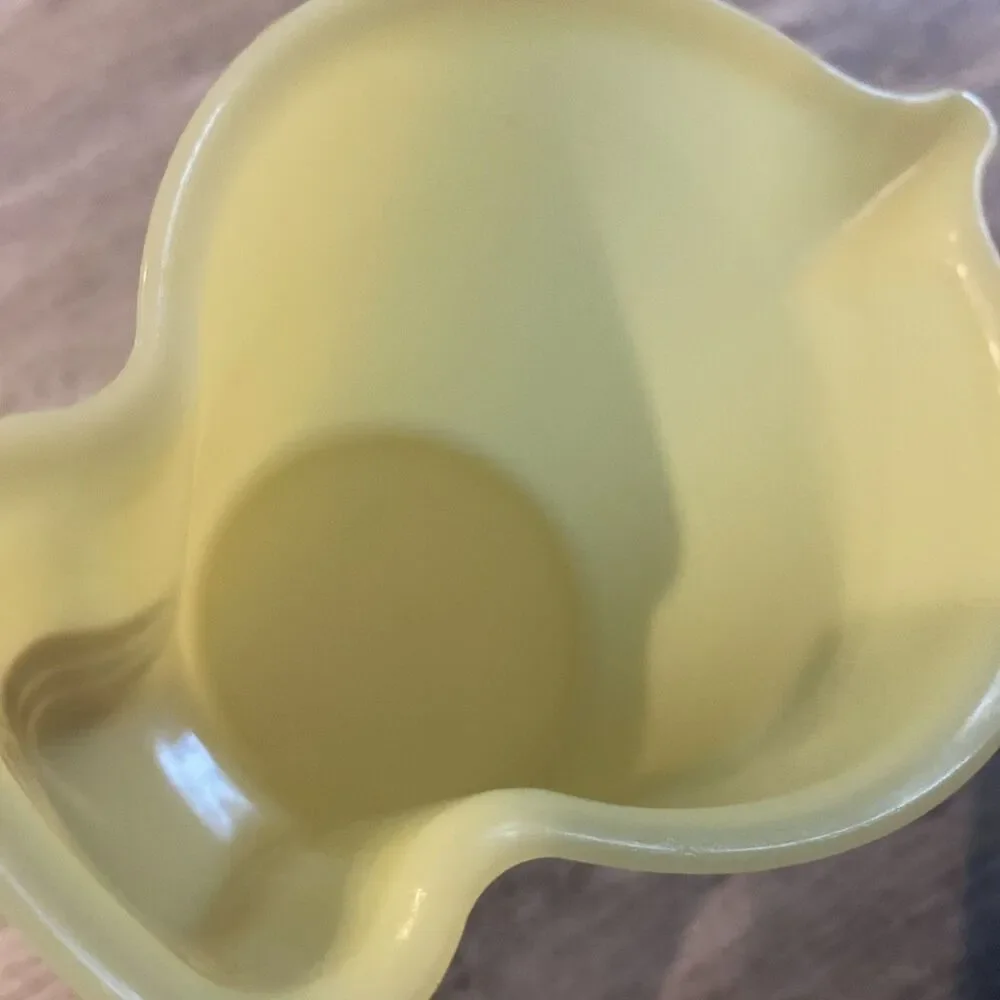 TUPPERWARE CREAMER PITCHER #131-1 FLIP TOP 131-2 1954- Millionaire Line Vtg